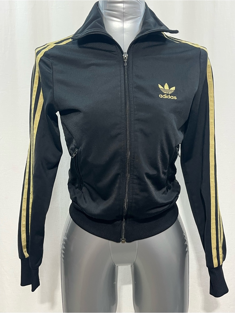 Adidas Vintage Firebird Black & Gold Metallic Trefoil Full Zip Track woman 1508